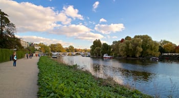 Richmond welches beinhaltet Fluss oder Bach