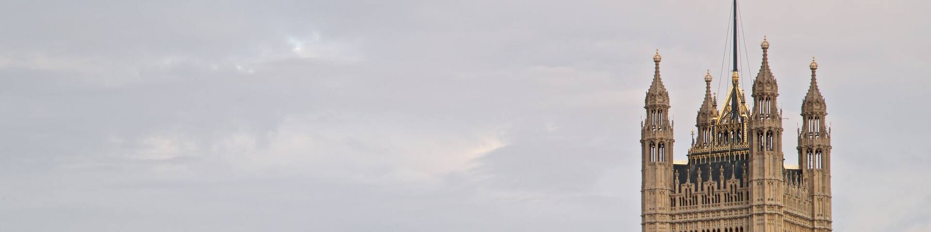 Victoria Tower montrant patrimoine architectural