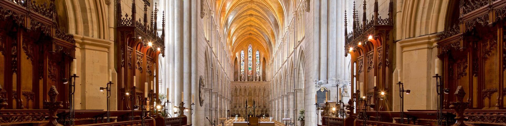 Southwark Cathedral featuring heritage elements, interior views and a church or cathedral
