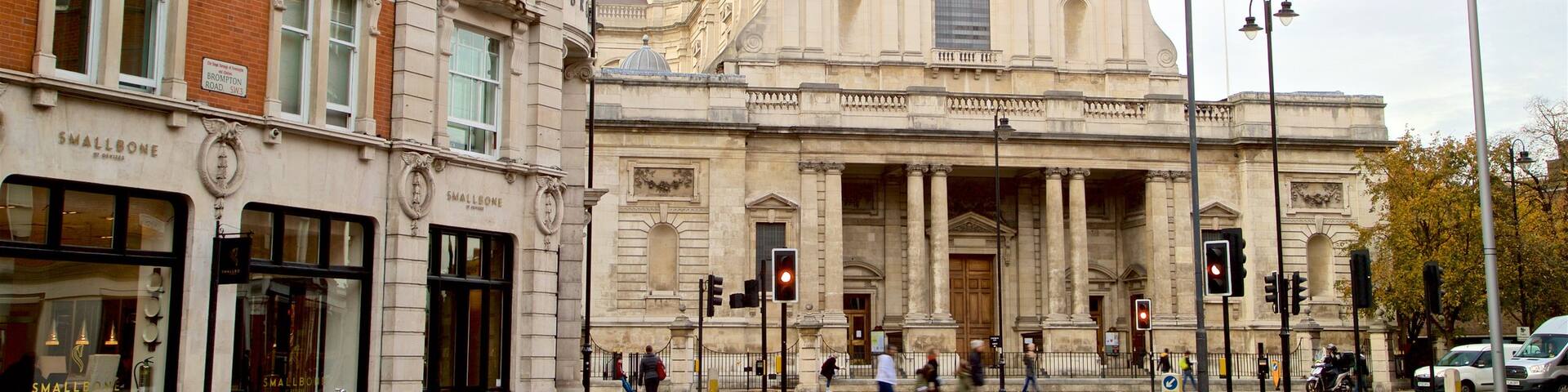 Brompton Oratory which includes heritage architecture