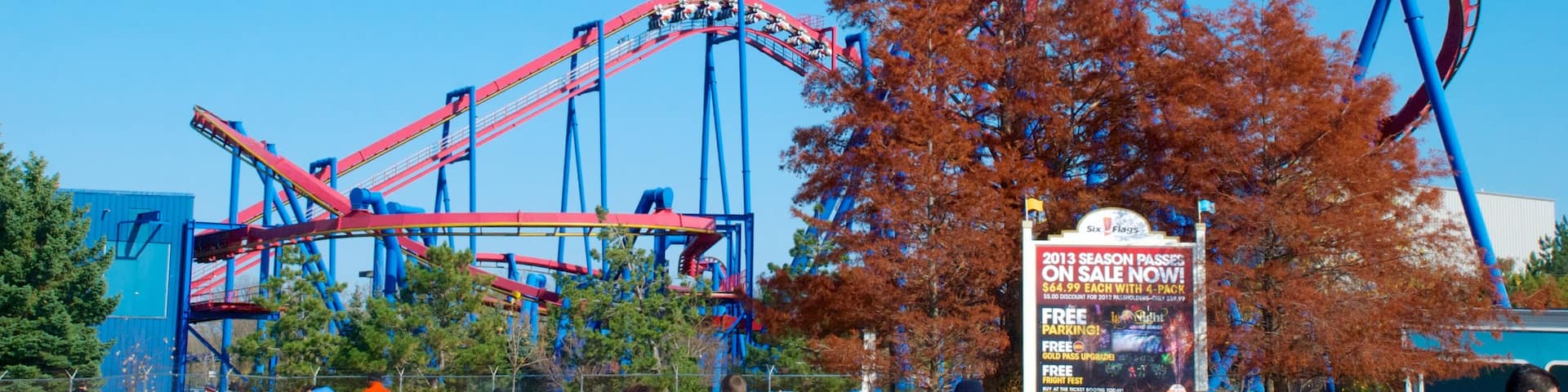 Six Flags Great America featuring rides