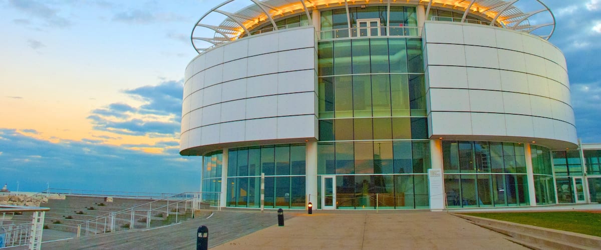 Discovery World which includes modern architecture
