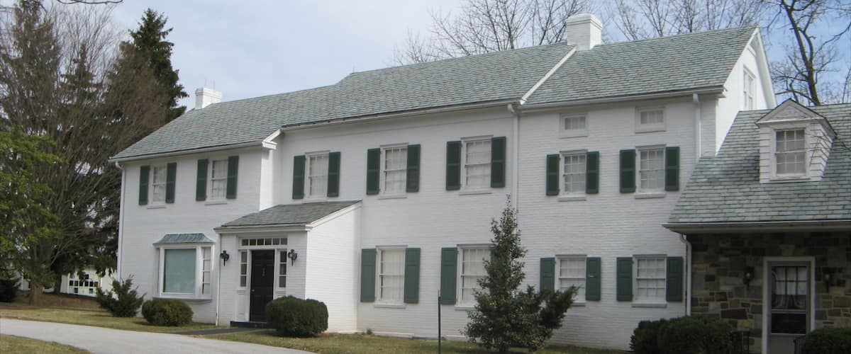 Gettysburg showing a house