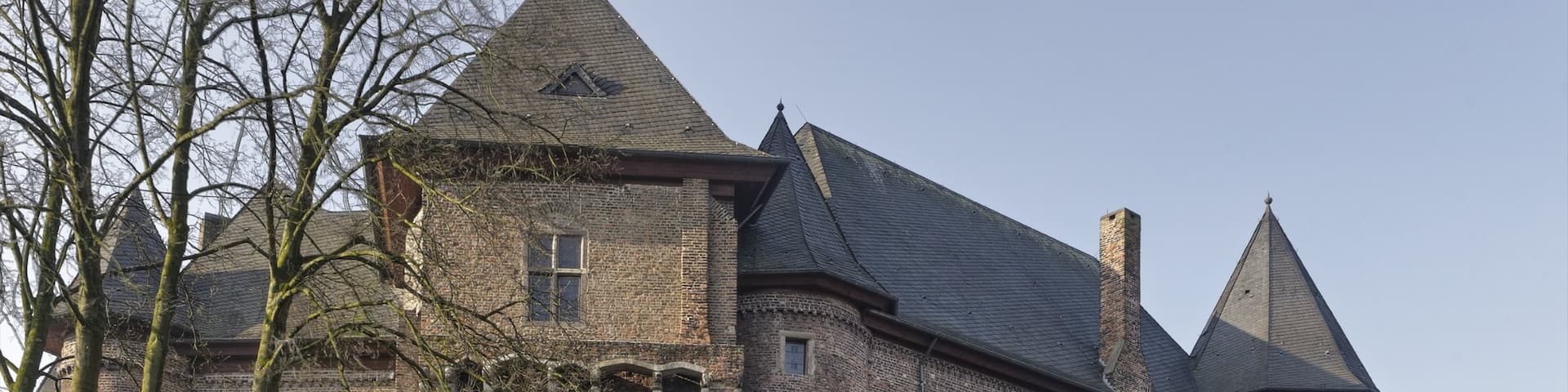 Krefeld featuring heritage architecture and chateau or palace
