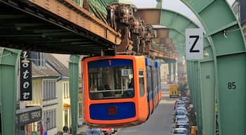 Wuppertal som inkluderar en stad