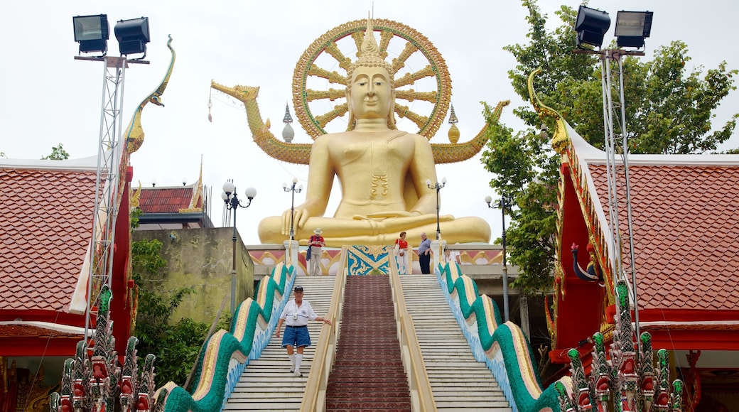 Koh Samui which includes religious aspects, a statue or sculpture and a monument