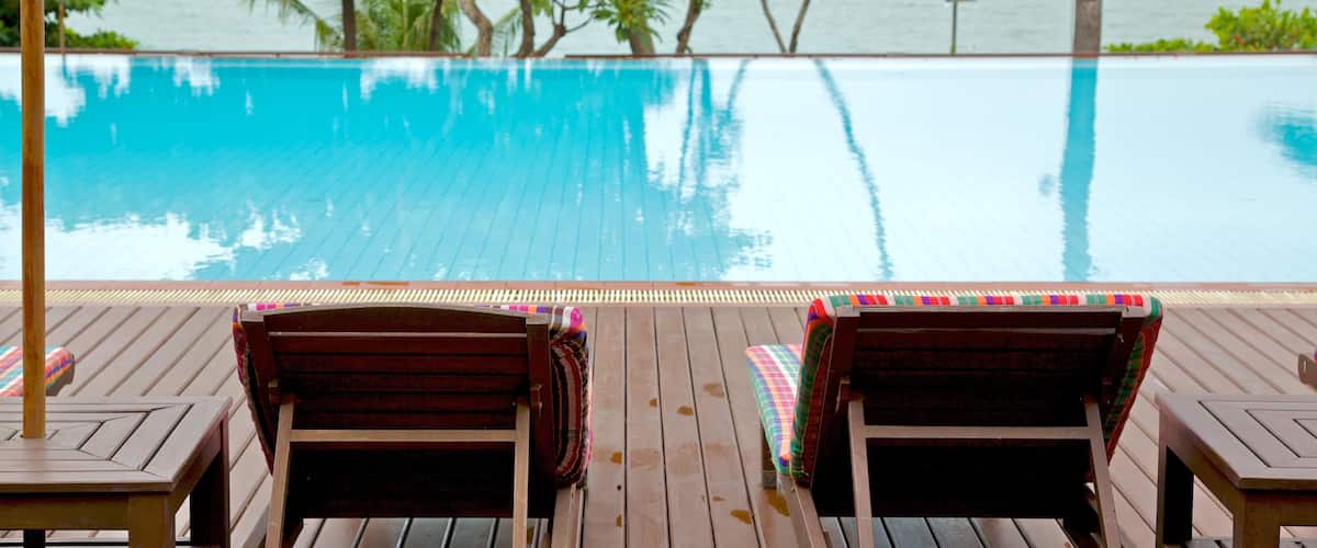 Pattaya welches beinhaltet Pool und allgemeine Küstenansicht