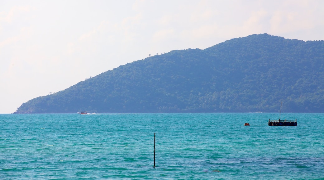 Pangka Beach showing landscape views and general coastal views