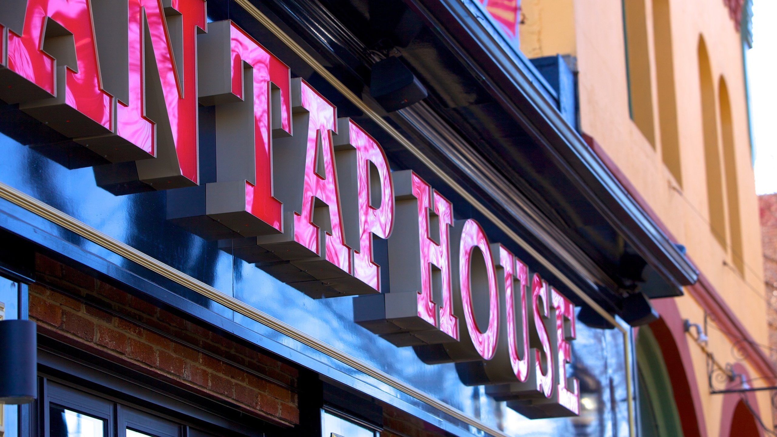 Old Strathcona som viser skilt