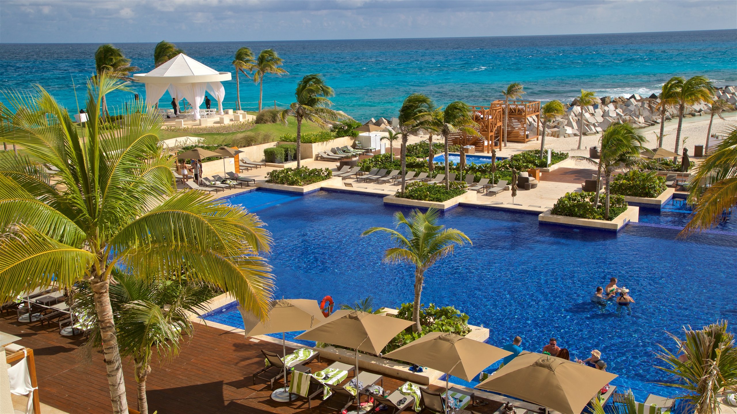 cancun family vacation packages