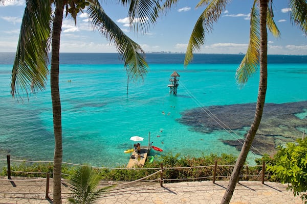 Garrafón Natural Reef Park qui includes vues littorales et scènes tropicales