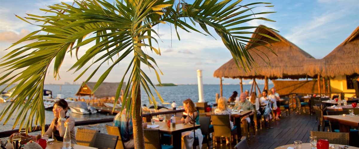 ホテル ゾーン フィーチャー 常夏の風景, 夕焼け と 外食