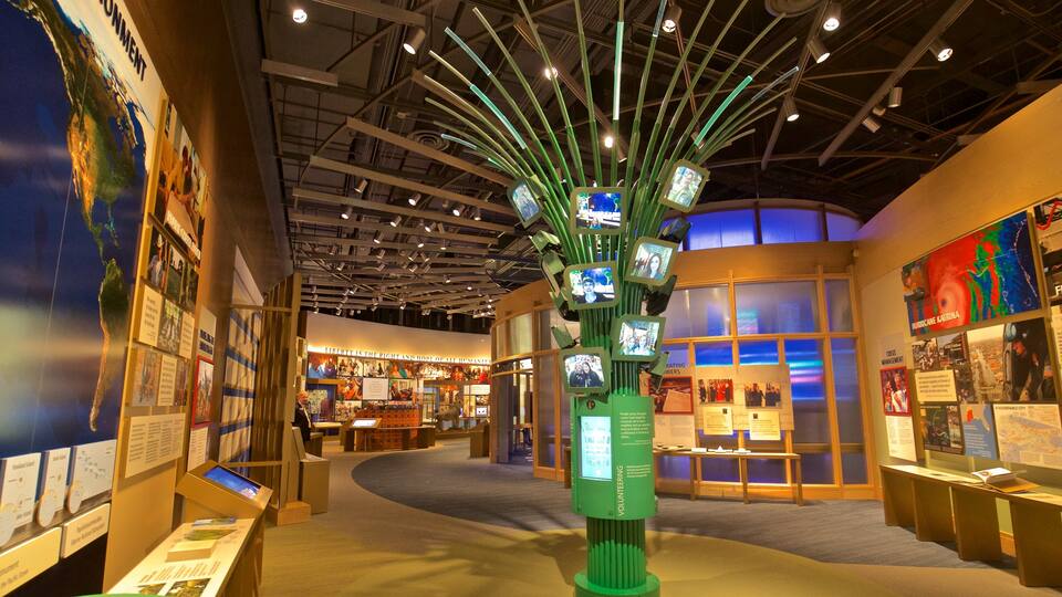 George W Bush Presidential Library and Museum showing interior views