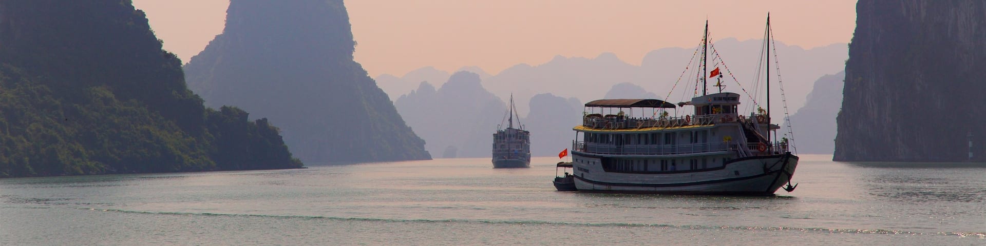Vietnam showing cruising, general coastal views and a sunset
