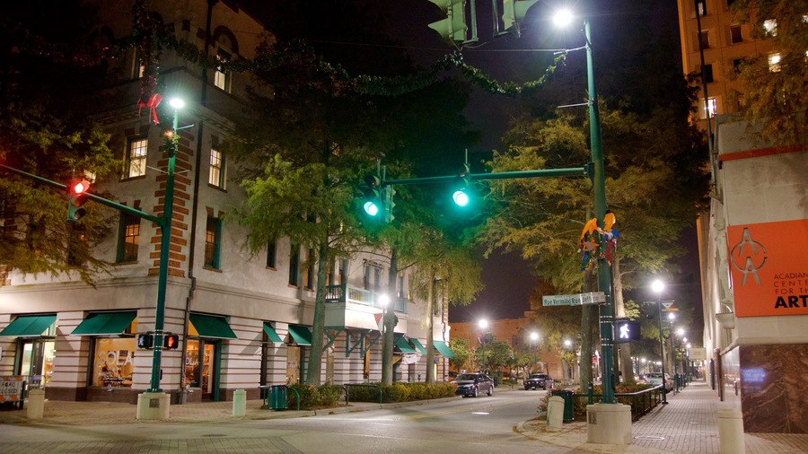 Lafayette ofreciendo escenas nocturnas