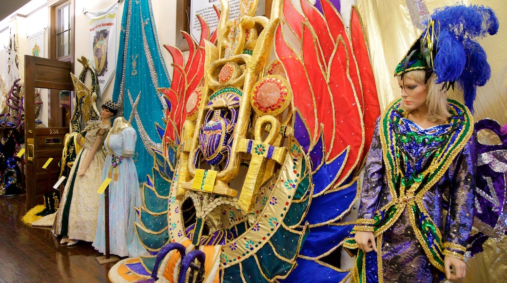 Mardi Gras Museum of Imperial Calcasieu presenterar interiörer