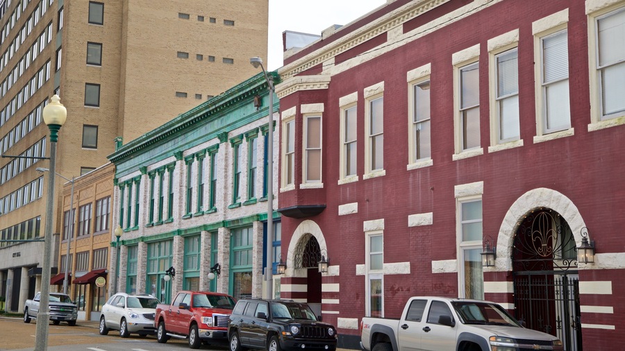 Lake Charles Historic District which includes a city
