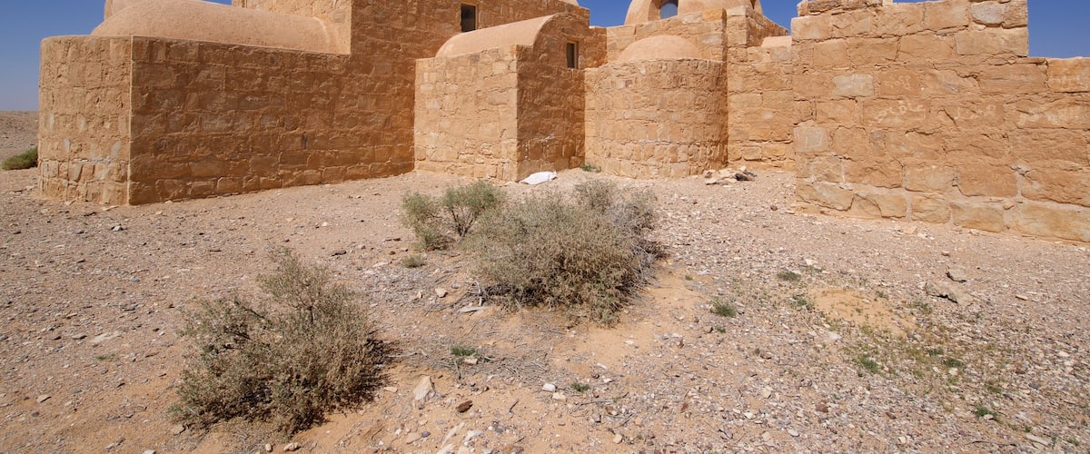 Château fort d\'Amra qui includes patrimoine historique et vues du désert