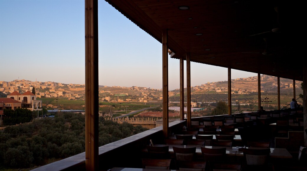 Jerash inclusief interieur en een zonsondergang