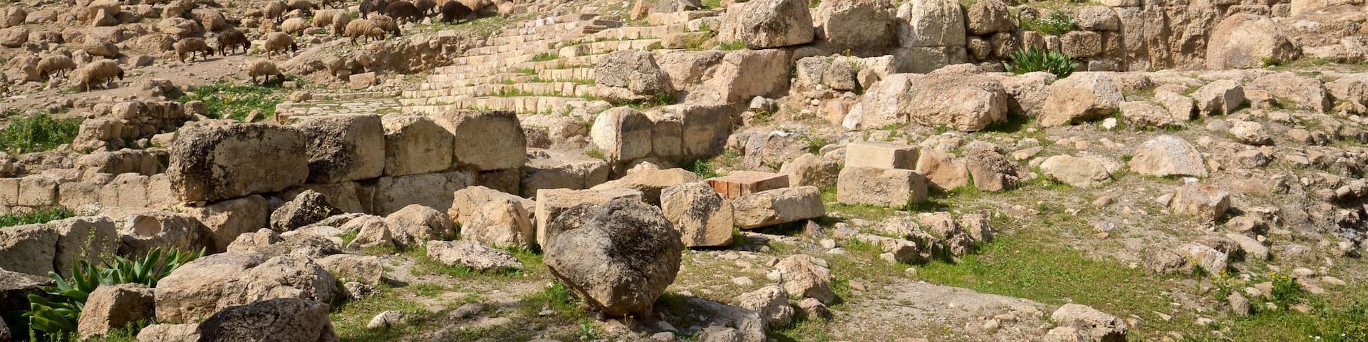 Pella Museum showing heritage architecture and a ruin