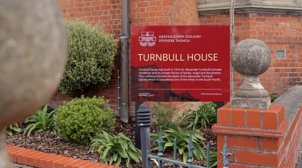 Turnbull House