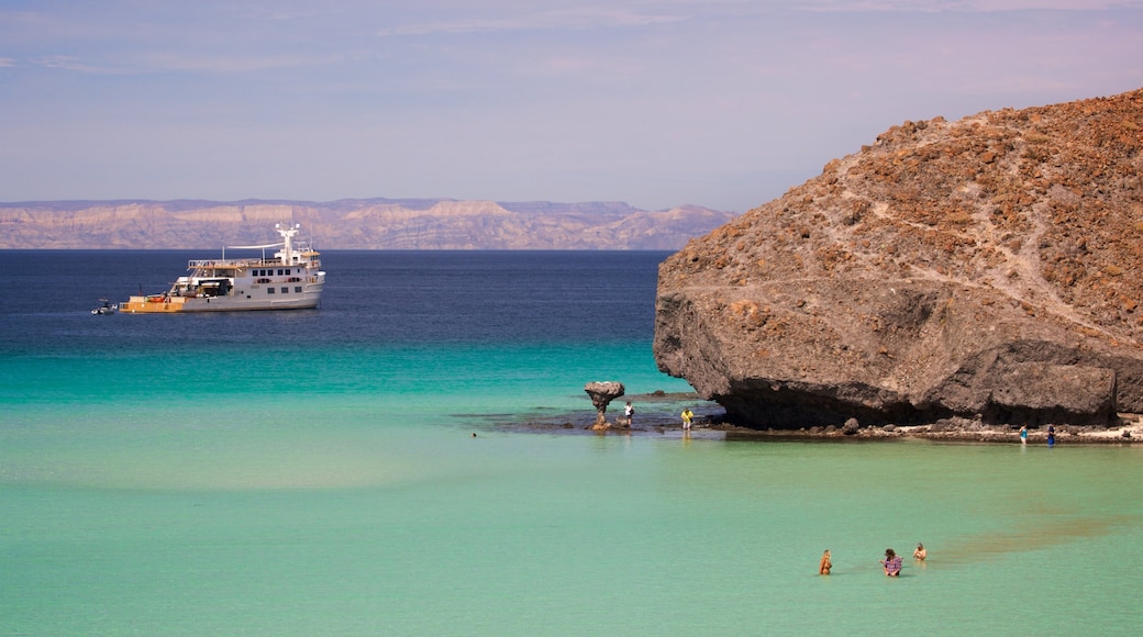 Balandra Beach showing general coastal views and rocky coastline