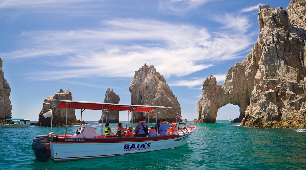 El Arco showing general coastal views, boating and rugged coastline