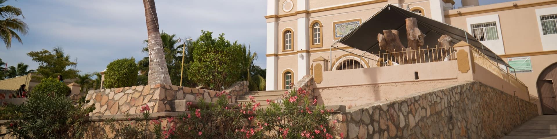 Mission of San Jose showing heritage architecture and a church or cathedral