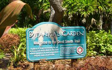 Visit Joy and Gordon Patterson Botanical Garden in Melbourne ...