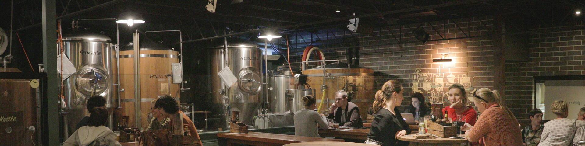 Brisbane Brewing Co. which includes nightlife, a bar and interior views