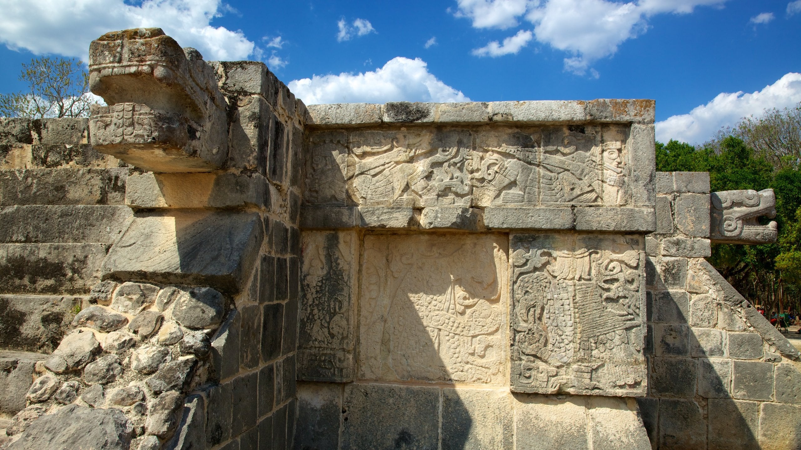 Chichen Itza - Valladolid which includes heritage architecture and a ruin