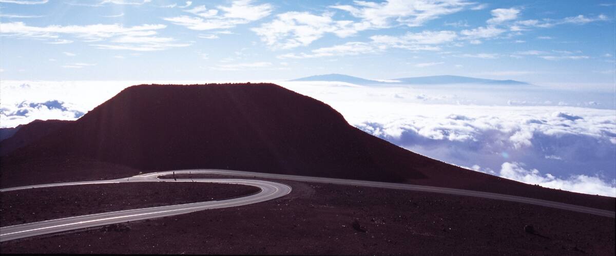 Kipahulu mostrando vistas de paisajes y montañas