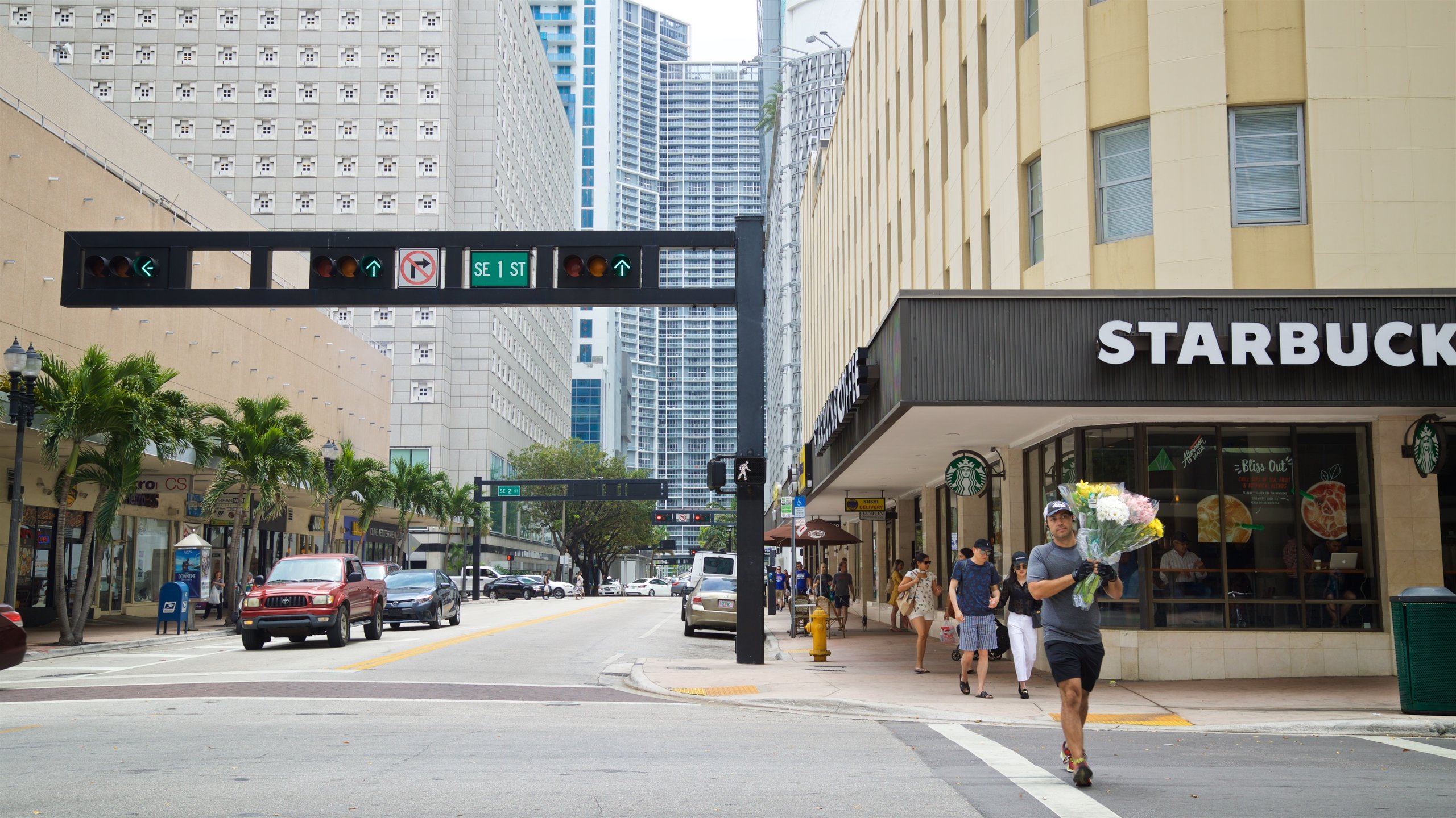 Tour Miami's Famed Shopping Streets