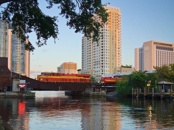 Cheap Car Rental Deals in Downtown Fort Lauderdale, FL $18 | Hotwire