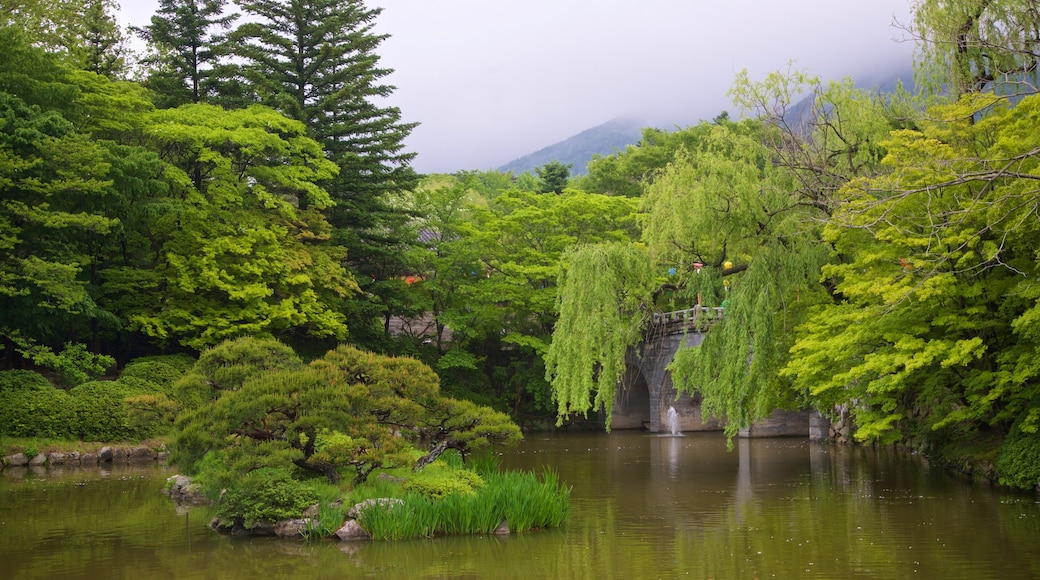 Bulguksa Temple which includes a pond and a park