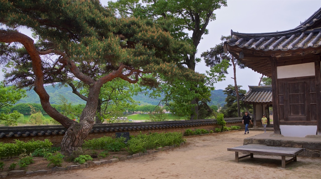 Ogyeonjeongsa House