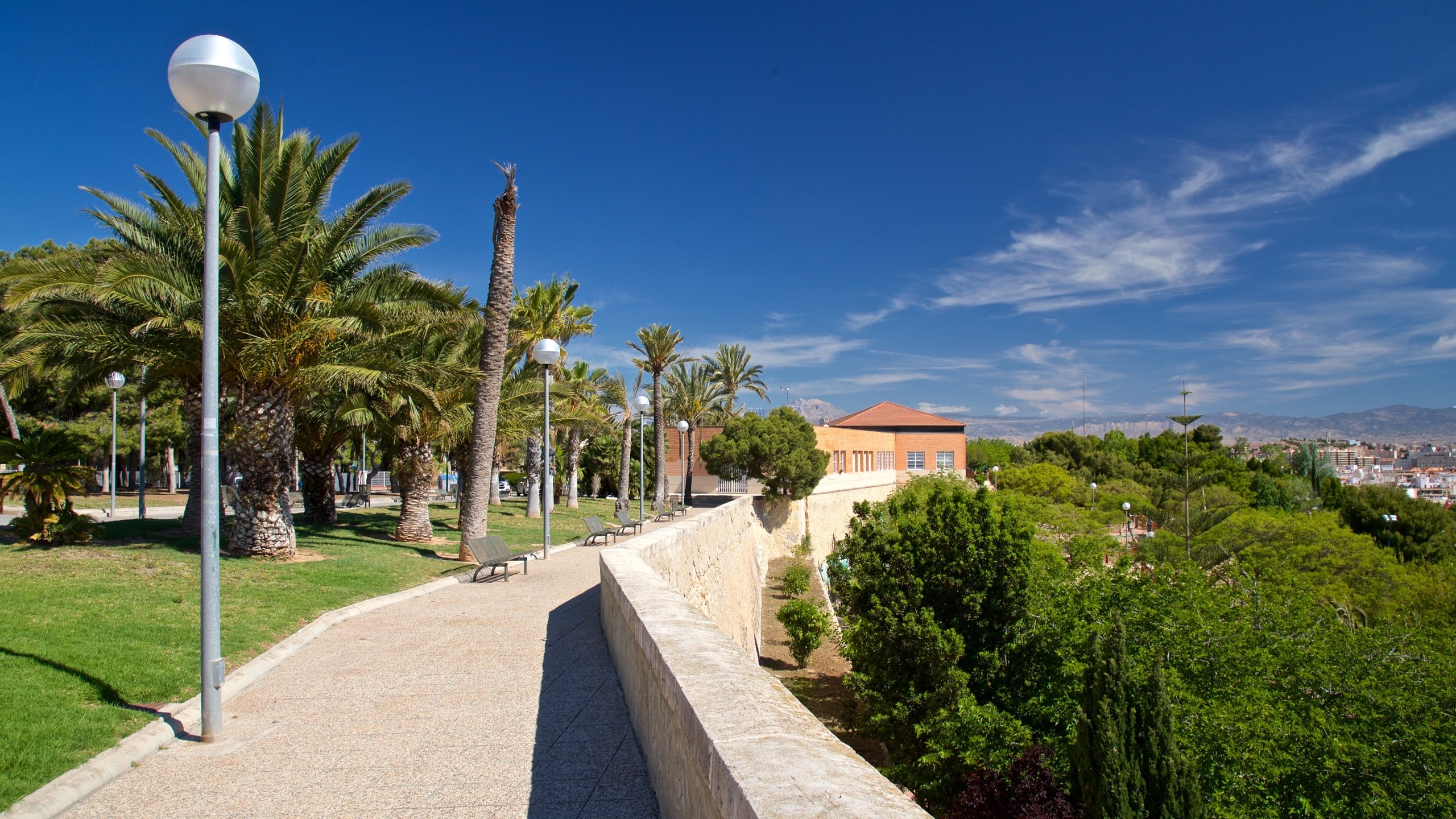 San Fernando Castle, Alicante Vacation Rentals chalet rentals & more