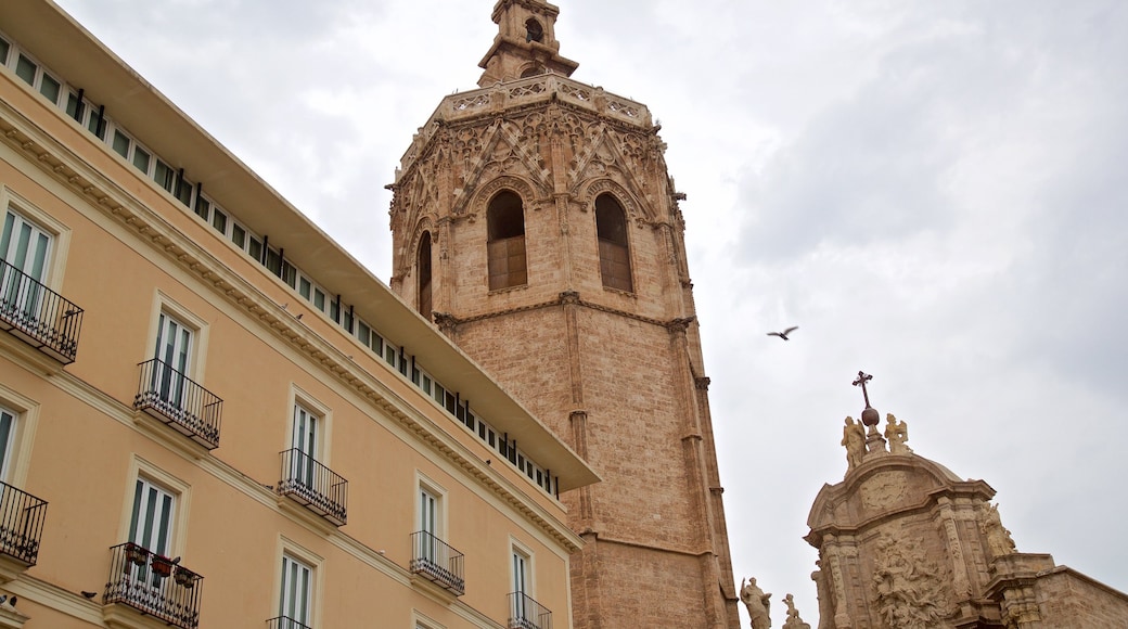 Miguelete Tower