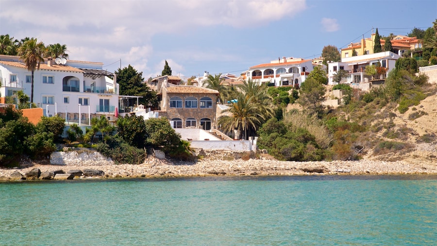 Puerto Blanco Beach showing a coastal town and general coastal views