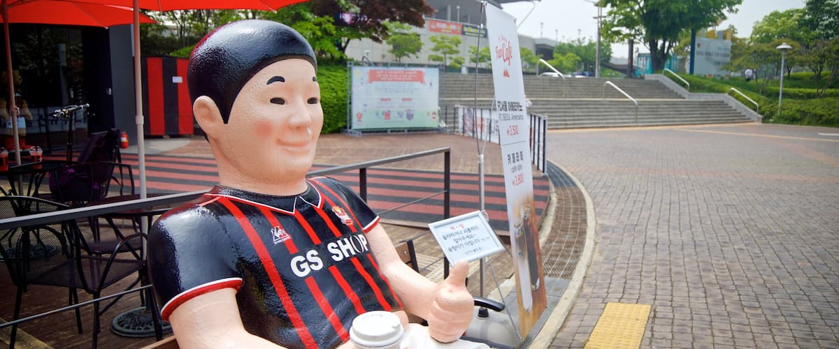 Seoul World Cup Stadium showing outdoor art
