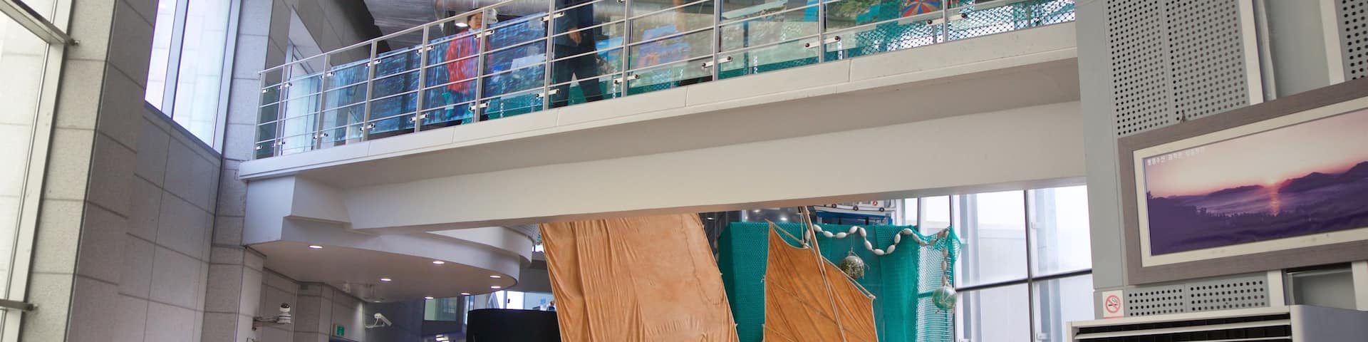 Tongyeong Fisheries Science Museum which includes general coastal views and interior views