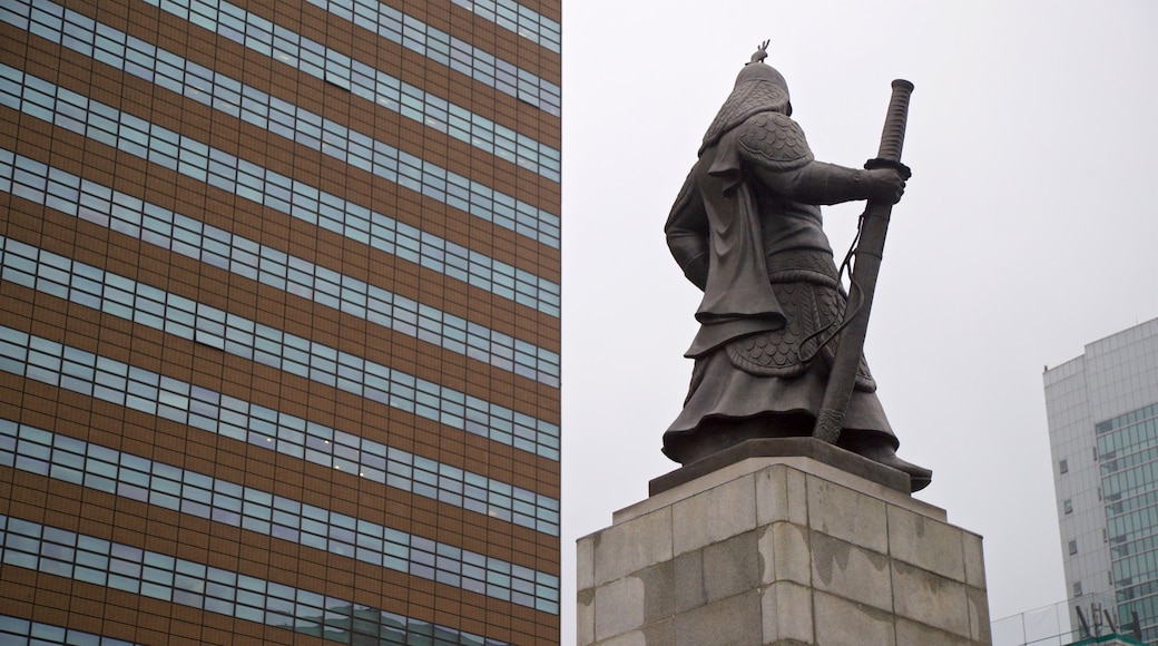 Standbeeld van Admiraal Yi Sun Shin
