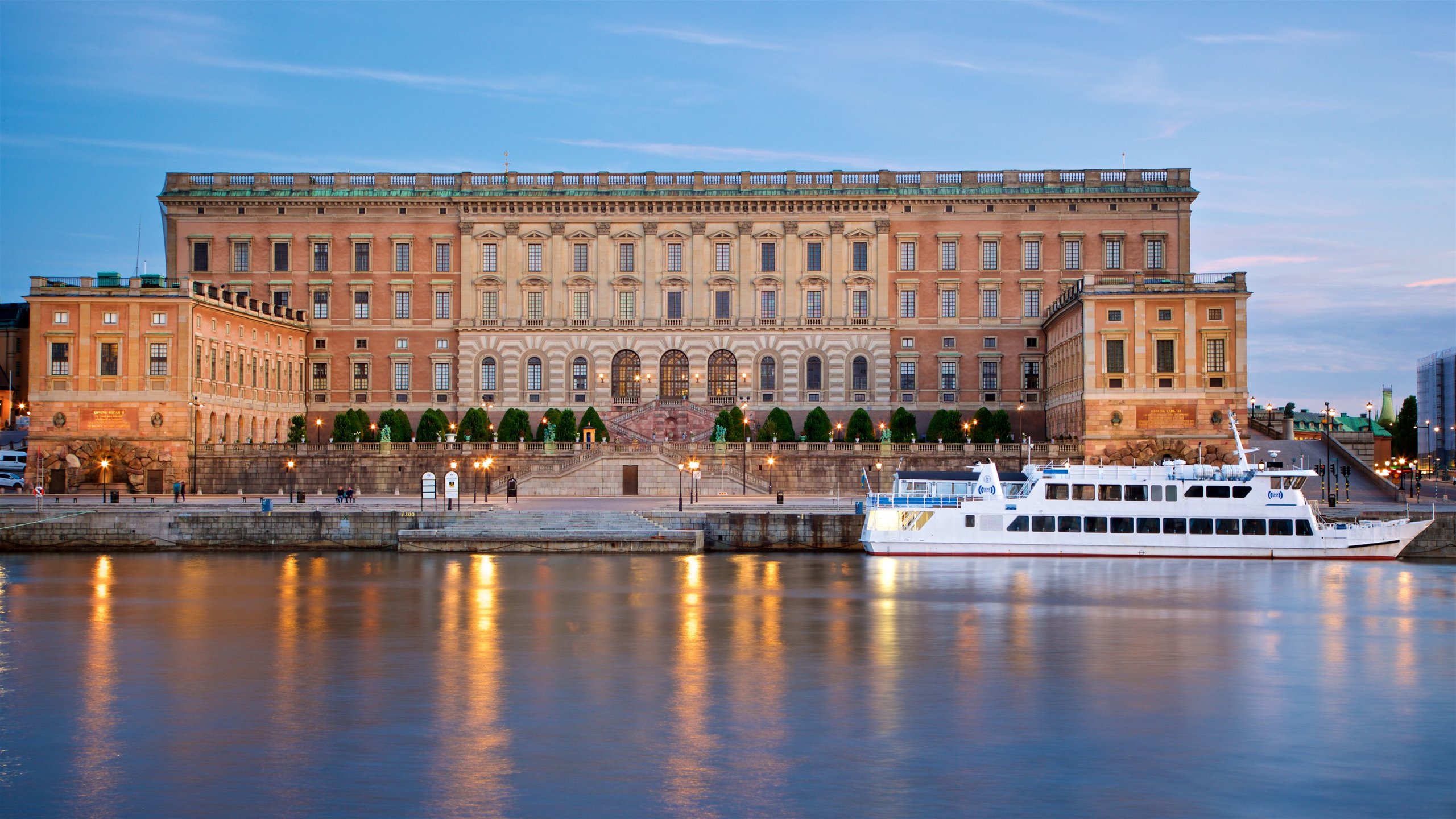 Stockholm Palace In Central Stockholm Expedia Stockholm Palace In Central Stockholm Expedia