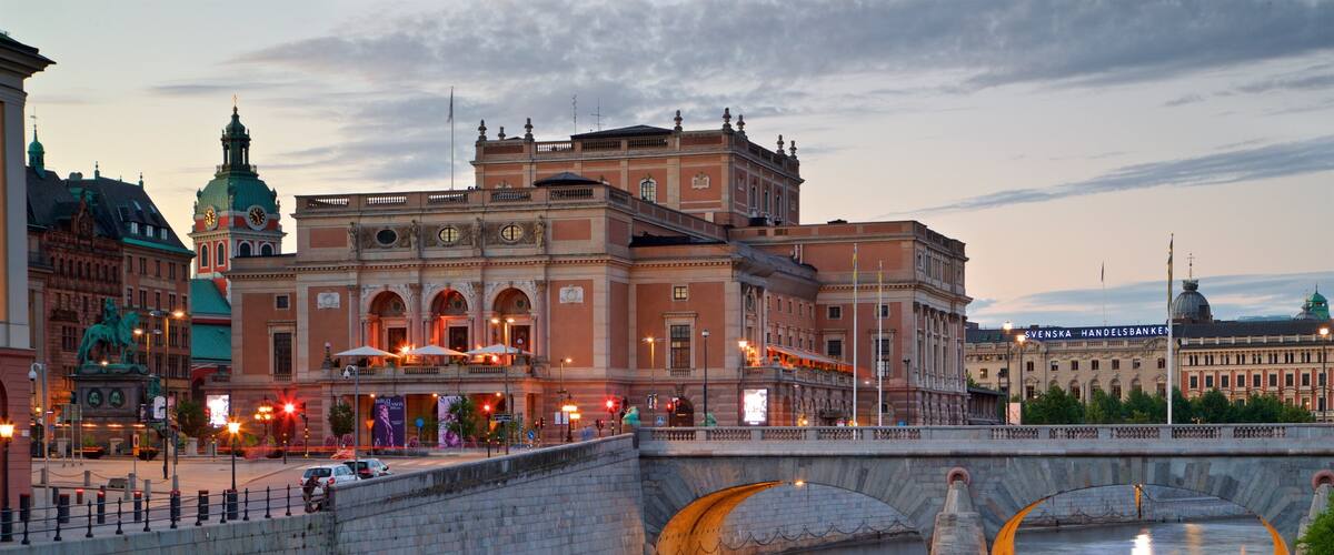 344664-Royal-Swedish-Opera.jpg?impolicy=fcrop&w=1200&h=500&q=medium