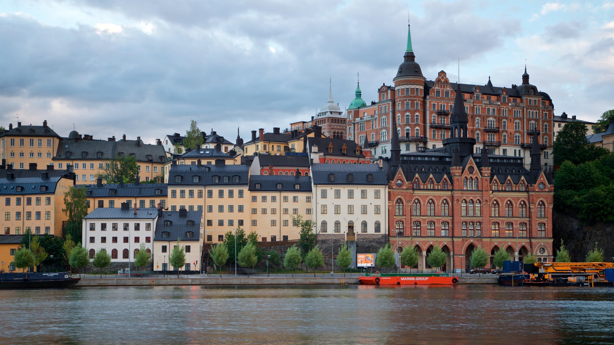 Sodermalm which includes a river or creek and a city