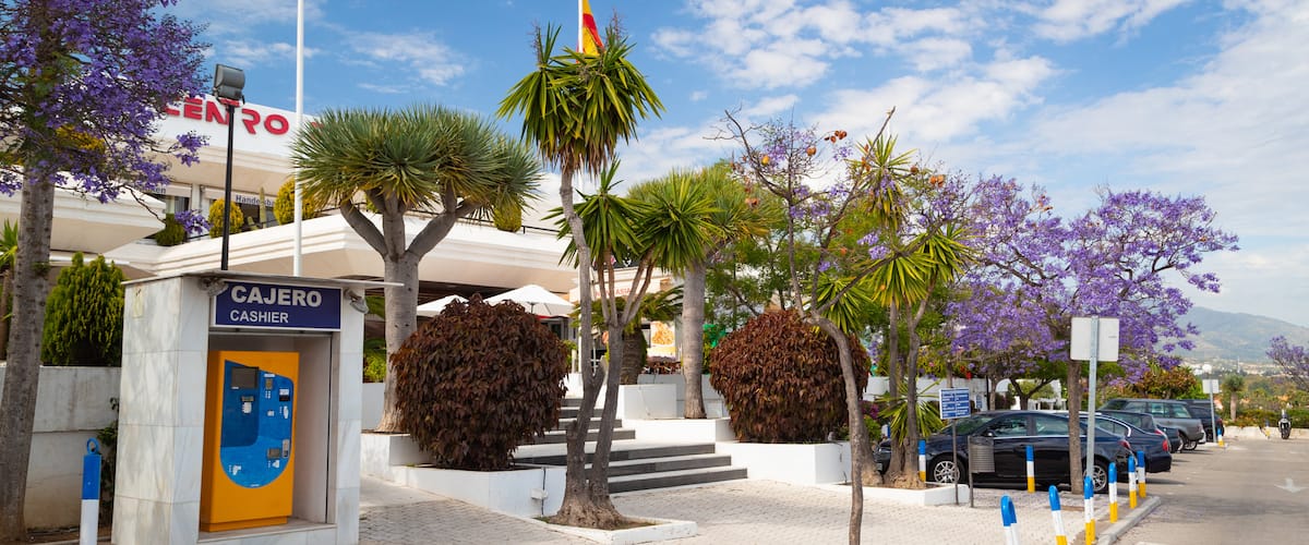 Centro Plaza