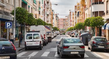 Ciudad Jardín showing a city