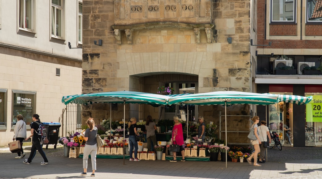 Townhouse Tower featuring markets