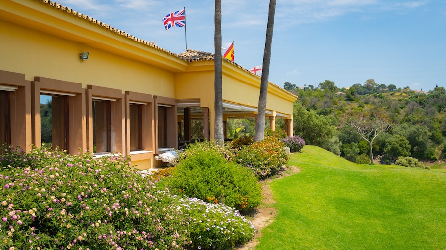 Câu lạc bộ Golf và Đồng quê Marbella
