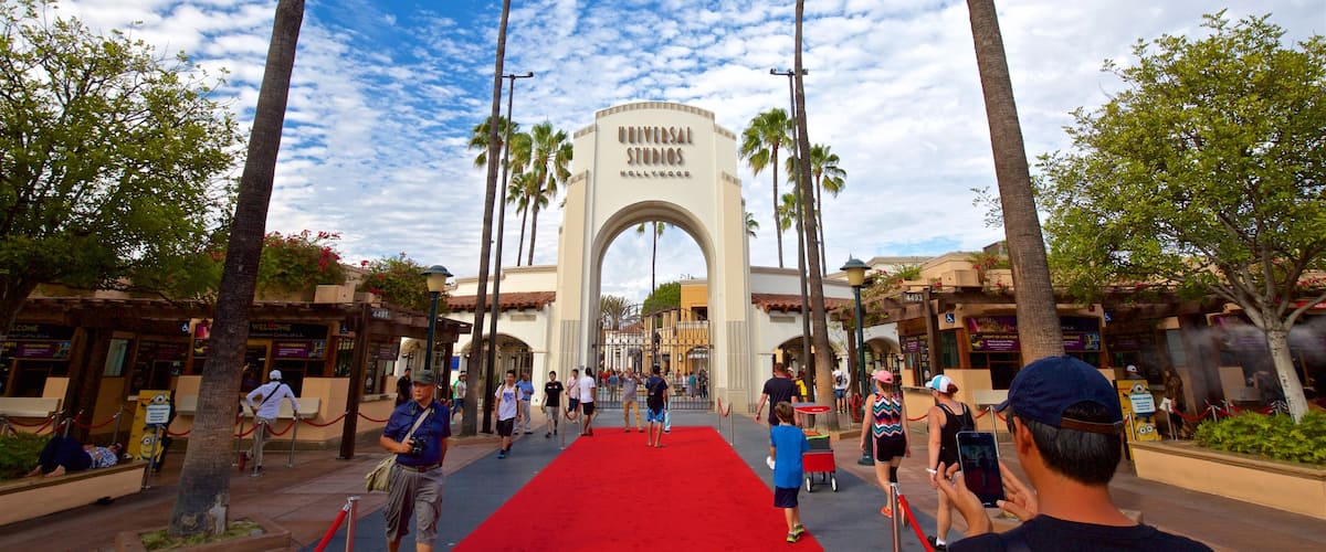 Universal CityWalk in Los Angeles - Tours and Activities | Expedia.ca
